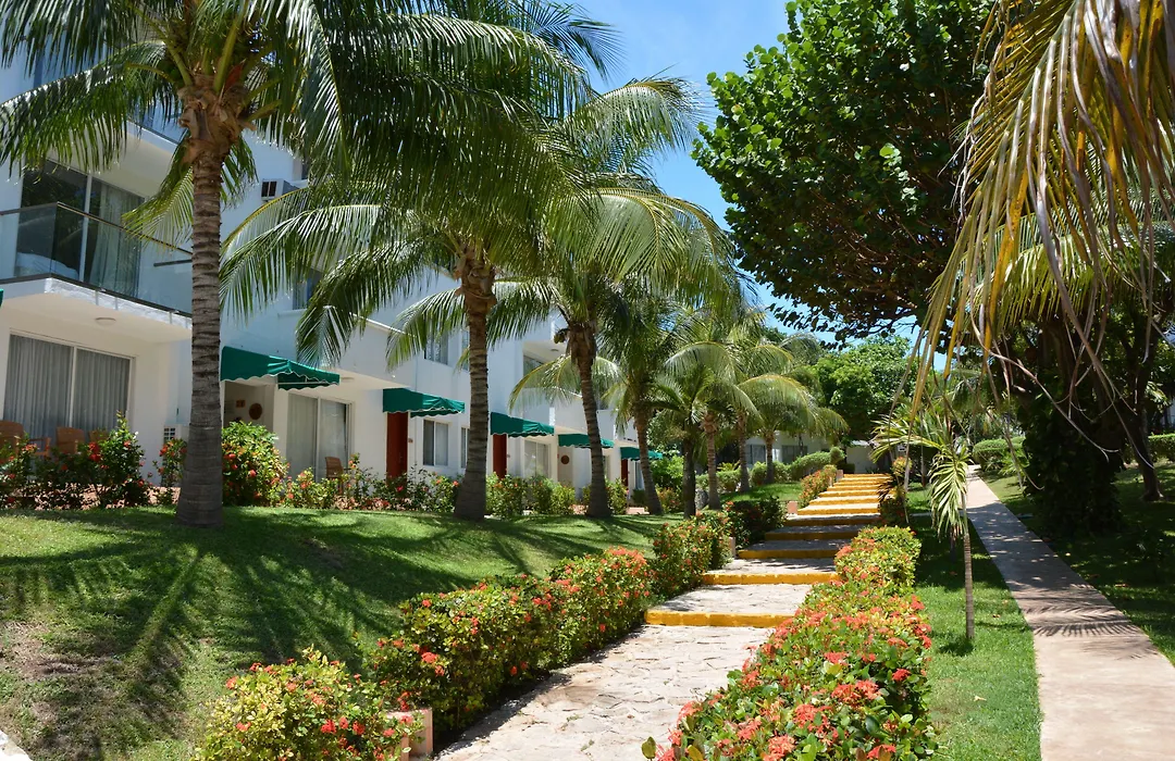 Hotel Dos Playas Faranda Cancun-1